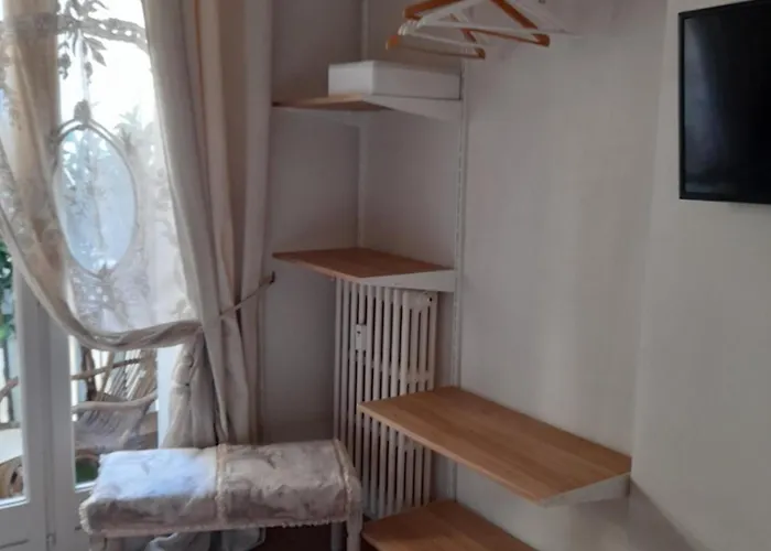 Chambre Privee A 100 M Des Plages
